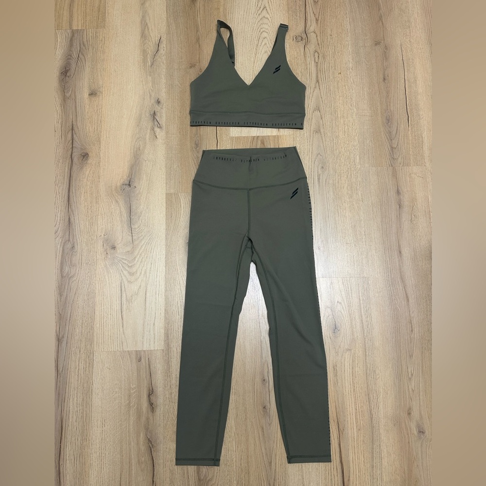 DOYOUEVEN Olive Green Activewear Set